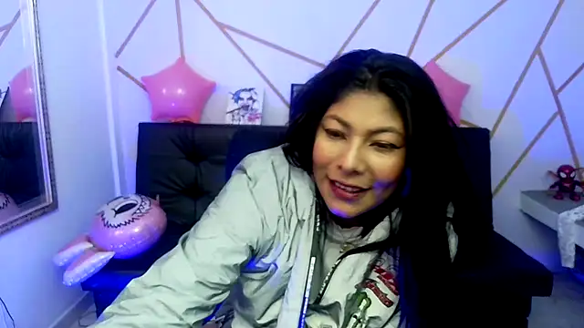 yvanna__smith Chat XXX live