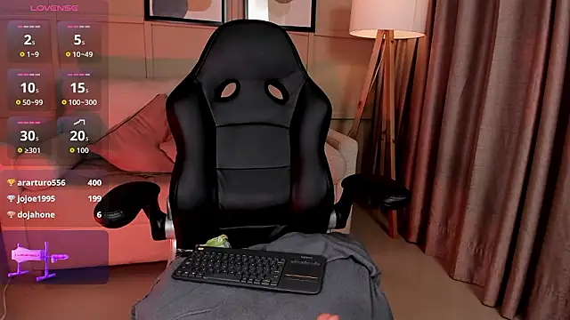 Chatroom XXX en direct de _cloe_martinez