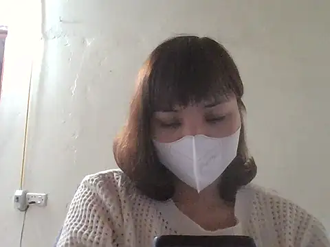 Angela-EiraのライブXXXチャット