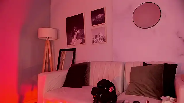 lara_madissonのライブXXXチャット