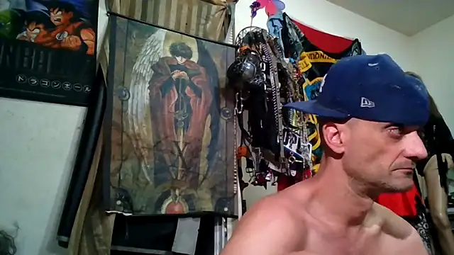 slinginbigD: διαδικτυακό σόου στην κάμερα