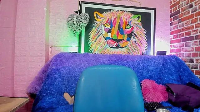 Chat +18 de aliaandadara ao vivo