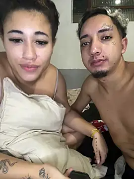 CasalMaldoso01's Live XXX Chat