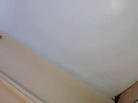 touch_my_body1 Show Webcam