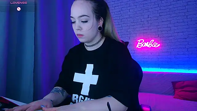 -Stacyy- Chat XXX live