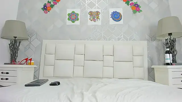 Czat XXX na żywo – naia_cox