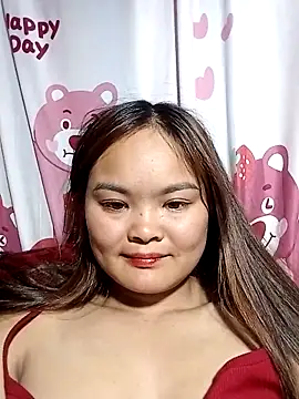 XXX chat uživo modela Luminana