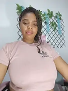 collegechica Chat XXX live