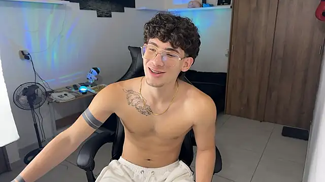 Kisan_Smith – webcam-show