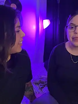 KittyTatts webcam show