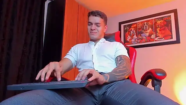 ALPHA_DOMINUS_ Chat XXX in diretta