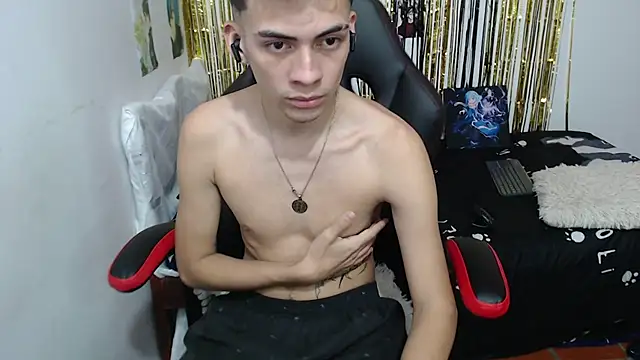 Rimuru17 Adlı Modelin Canlı XXX Sohbeti