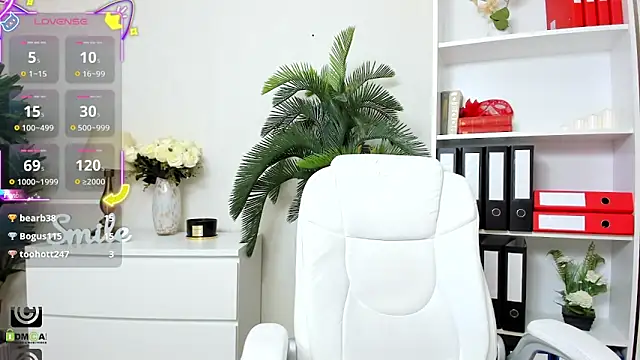 Chat +18 de amayawest ao vivo