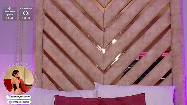 Martina-Roberts-のライブXXXチャット