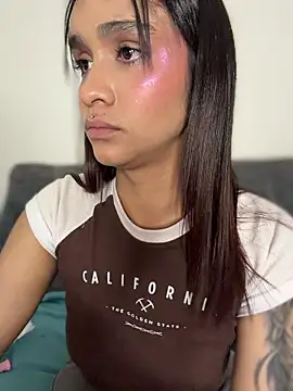 Živý XXX chat Isabella-Teen