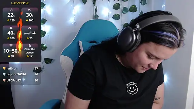 Chat +18 de Nika_1_ ao vivo