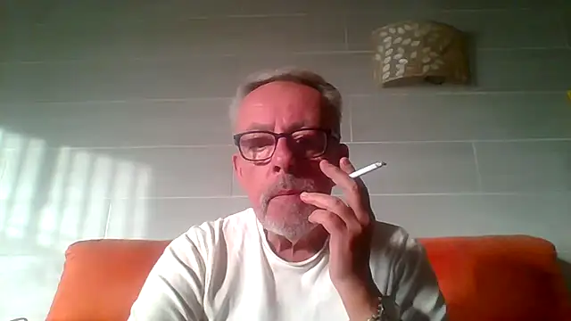 Chat +18 de tuggy59 ao vivo