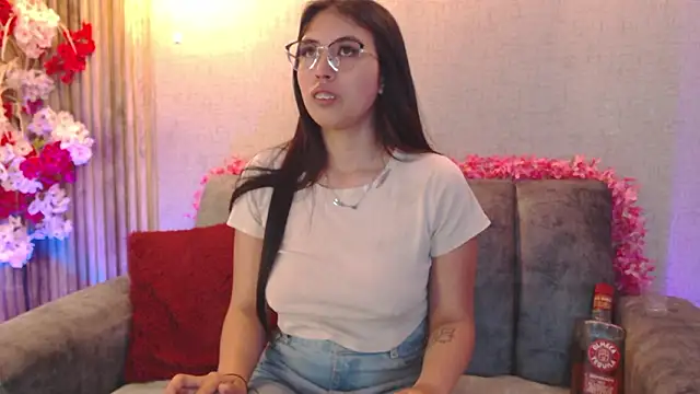 Valk_submissive Adlı Modelin Canlı XXX Sohbeti