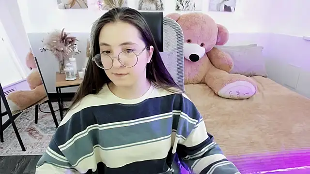 VirtuallVoyantn Live XXX chat