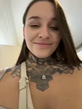 KishaMur's Live XXX Chat