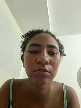 MeganStormXのライブXXXチャット