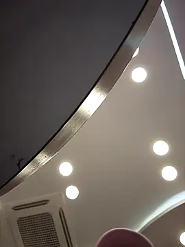 SheenaBrooke webkamerás műsora