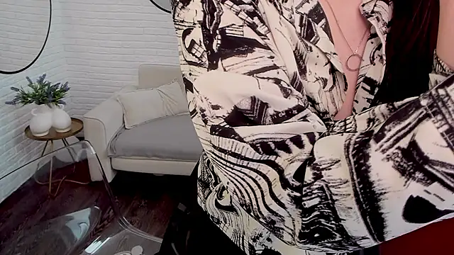 Chat XXX en directo de Emily_tender