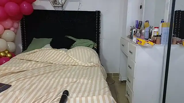 Sembang XXX Secara Langsung charlotte_077