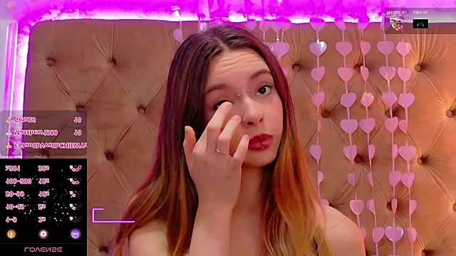 Chat +18 de CoraVex ao vivo