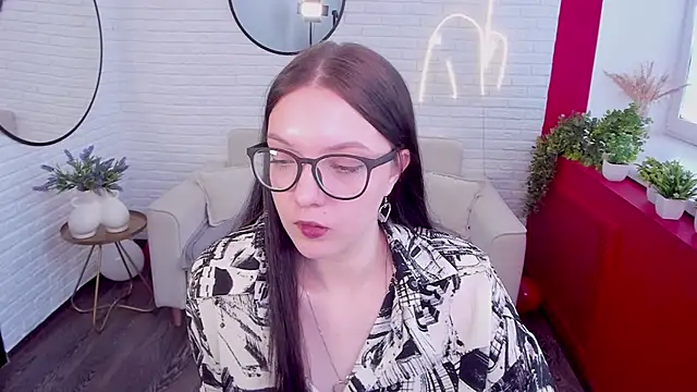 Emily_tender Chat XXX in diretta