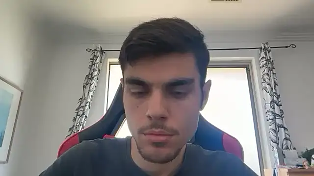 Omarnede Pertunjukan Webcam