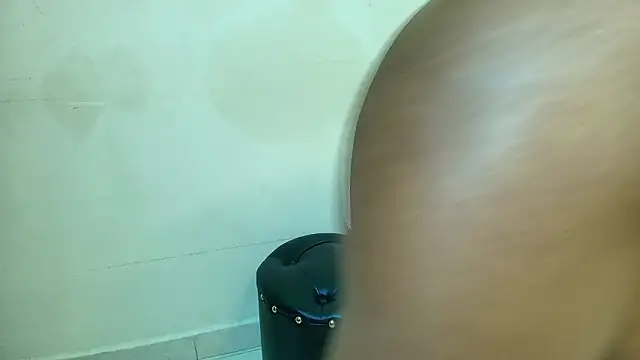 victoria_aphril Adlı Modelin Canlı XXX Sohbeti