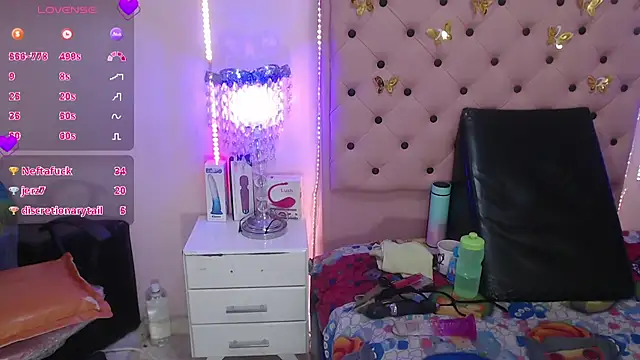 HannahEmmax2のライブXXXチャット