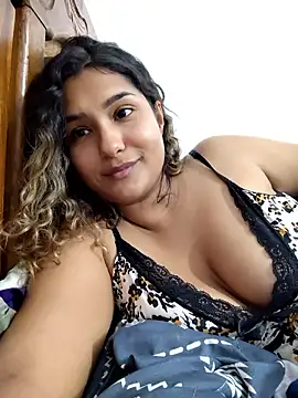 BrendaGirs Pertunjukan Webcam