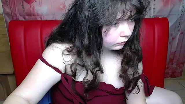 NeonilaLisovaのライブXXXチャット