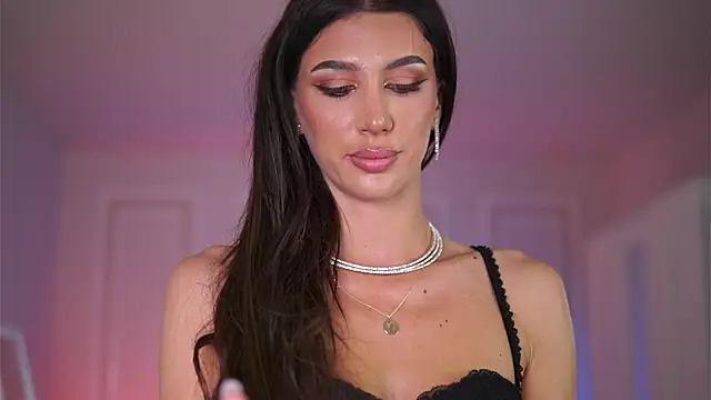 SammiMonroe Adlı Modelin Canlı XXX Sohbeti