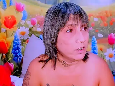 indianroxy live XXX chat