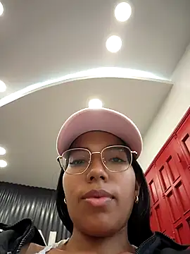 SheenaBrooke: διαδικτυακό σόου στην κάμερα