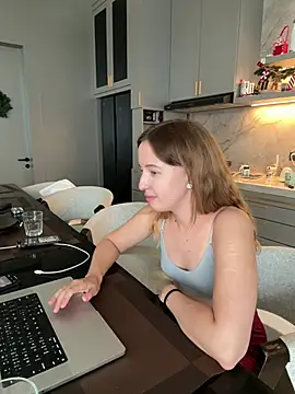 Nura_n_Sarah Webcamshow