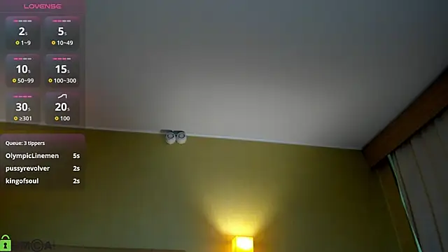 Valerie_Woods: онлайн-секс-чат