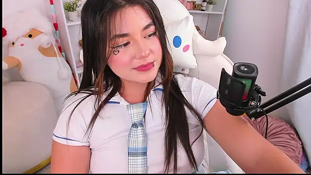 دردشة dolce_antonellaa الجنسية المباشرة