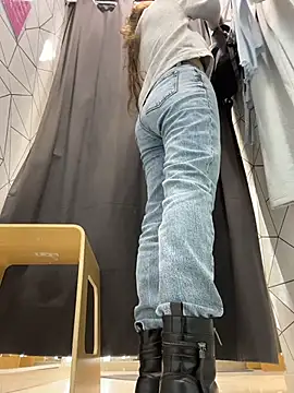 دردشة LeiaMood الجنسية المباشرة