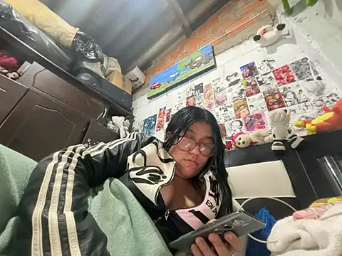 Chatroom XXX en direct de violeta_818