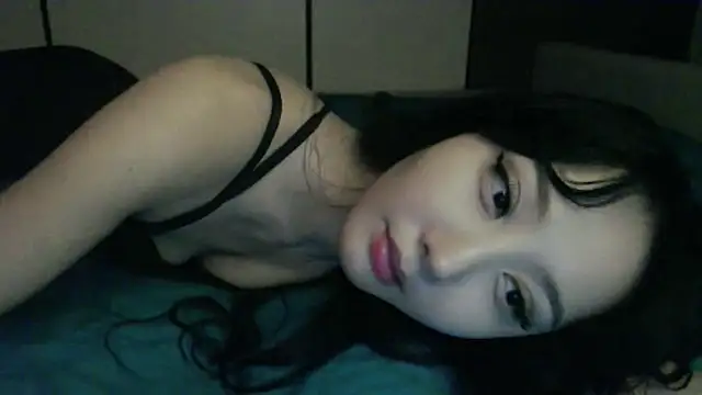 Fudzik0 Chat XXX in diretta