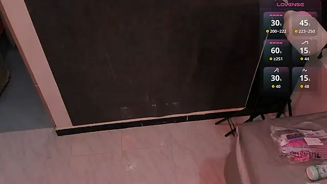 sharlotthe_bigass Chat XXX in diretta