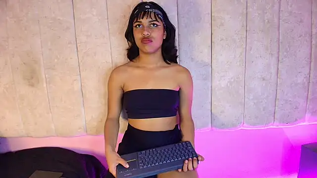 Dakashyten Chat XXX in diretta