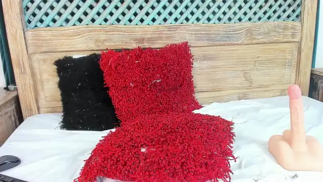 Chat +18 de Cassandra_Armani ao vivo