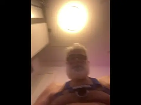 LeatherSdaddy live XXX chat