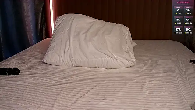 Ellaeternity Chat XXX live