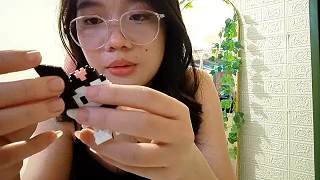 DebbiRexwinkle Chat XXX live